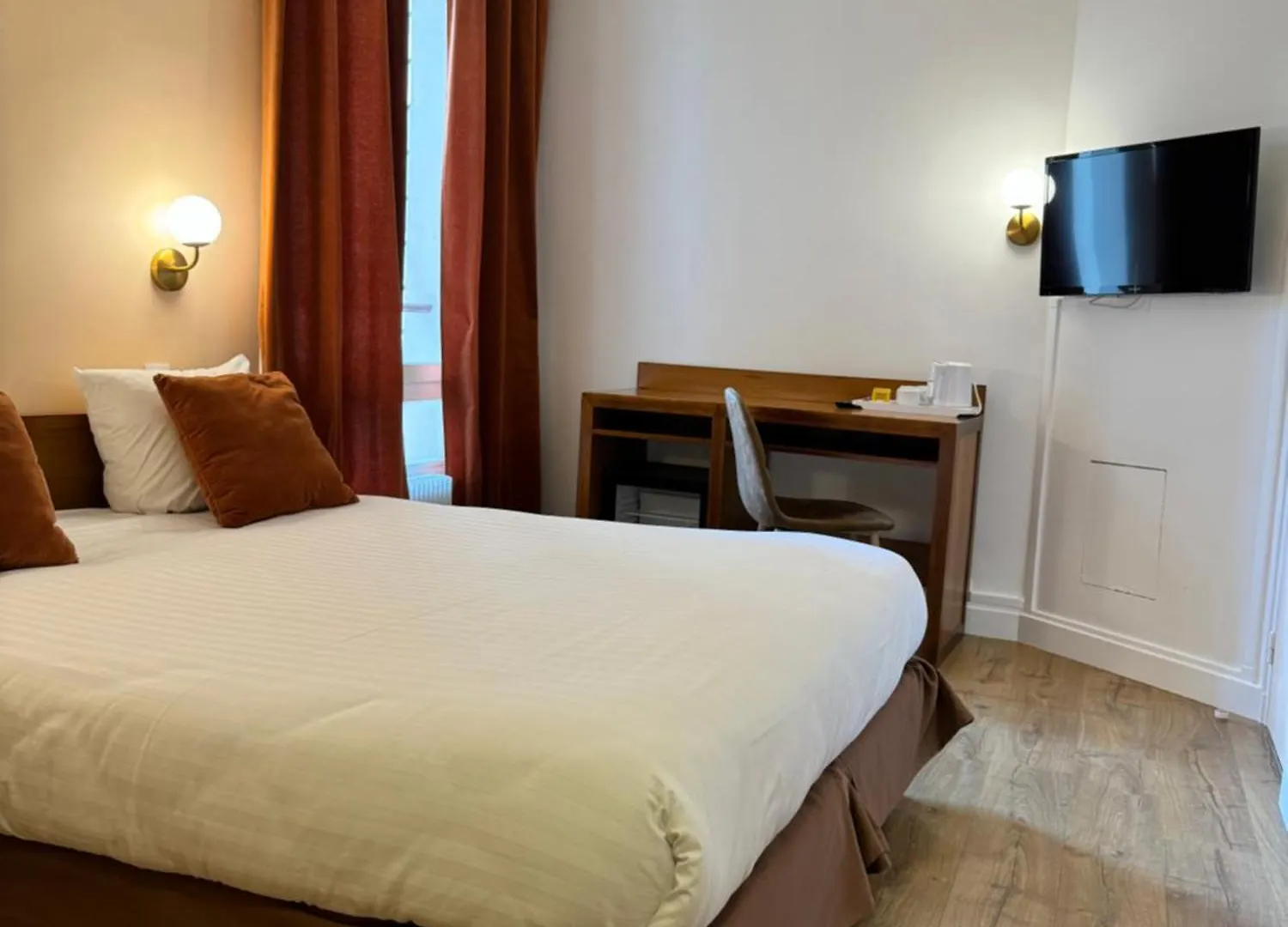 Du Leman Hotel 3*